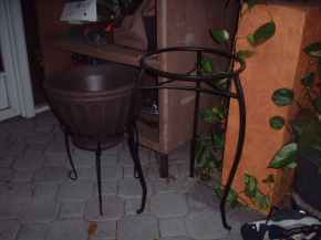 Plant stand 1
